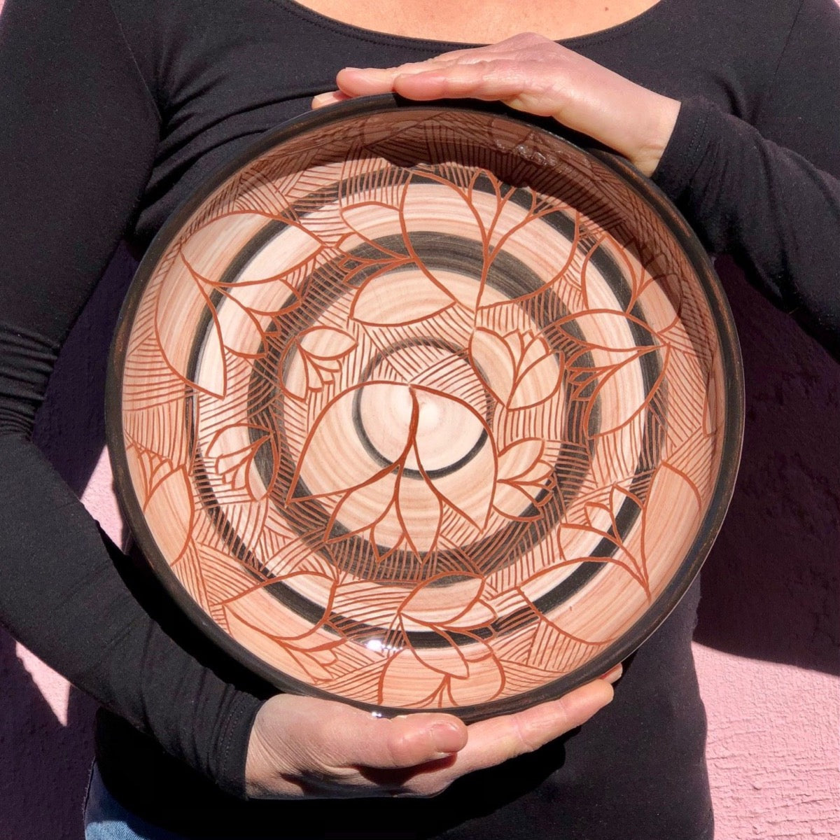 plat en poterie - pièce unique Les Poteries de Sylvie céramique artisanale
